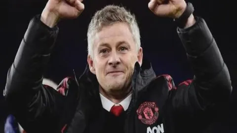 程鑫凯揭露反转疑云，鸡腿诺涉嫌炒作家暴风波？